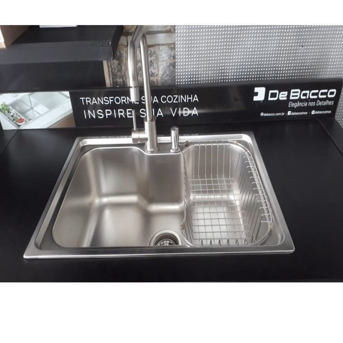 Torneira Monocomando Em Aço Inox Escovado...