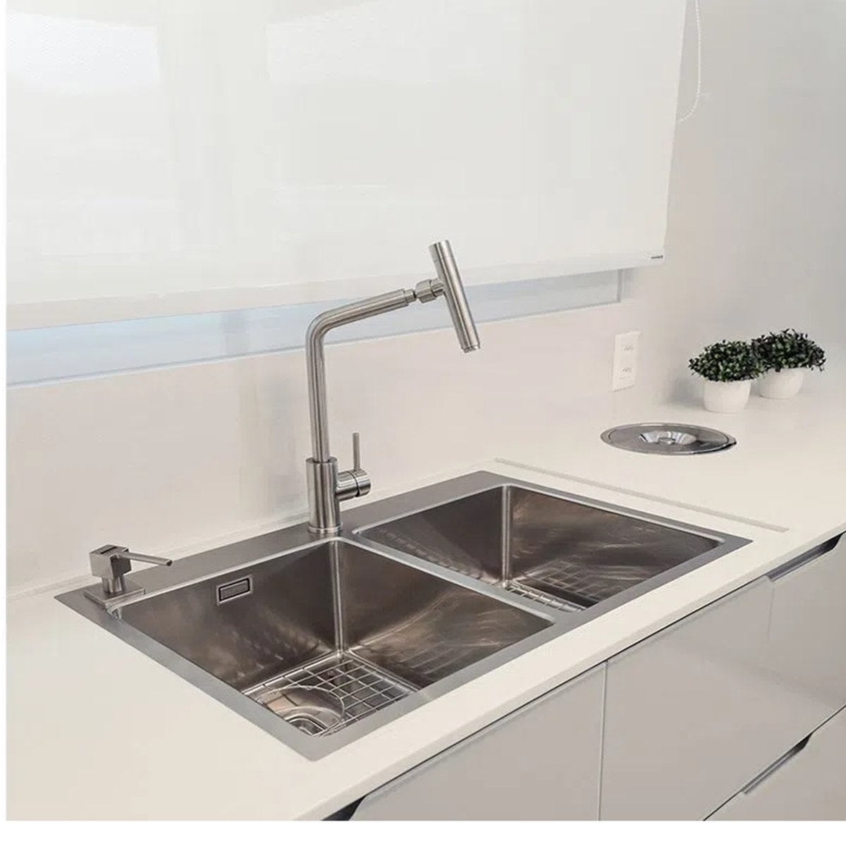 Torneira Monocomando Inox Tramontina Versa