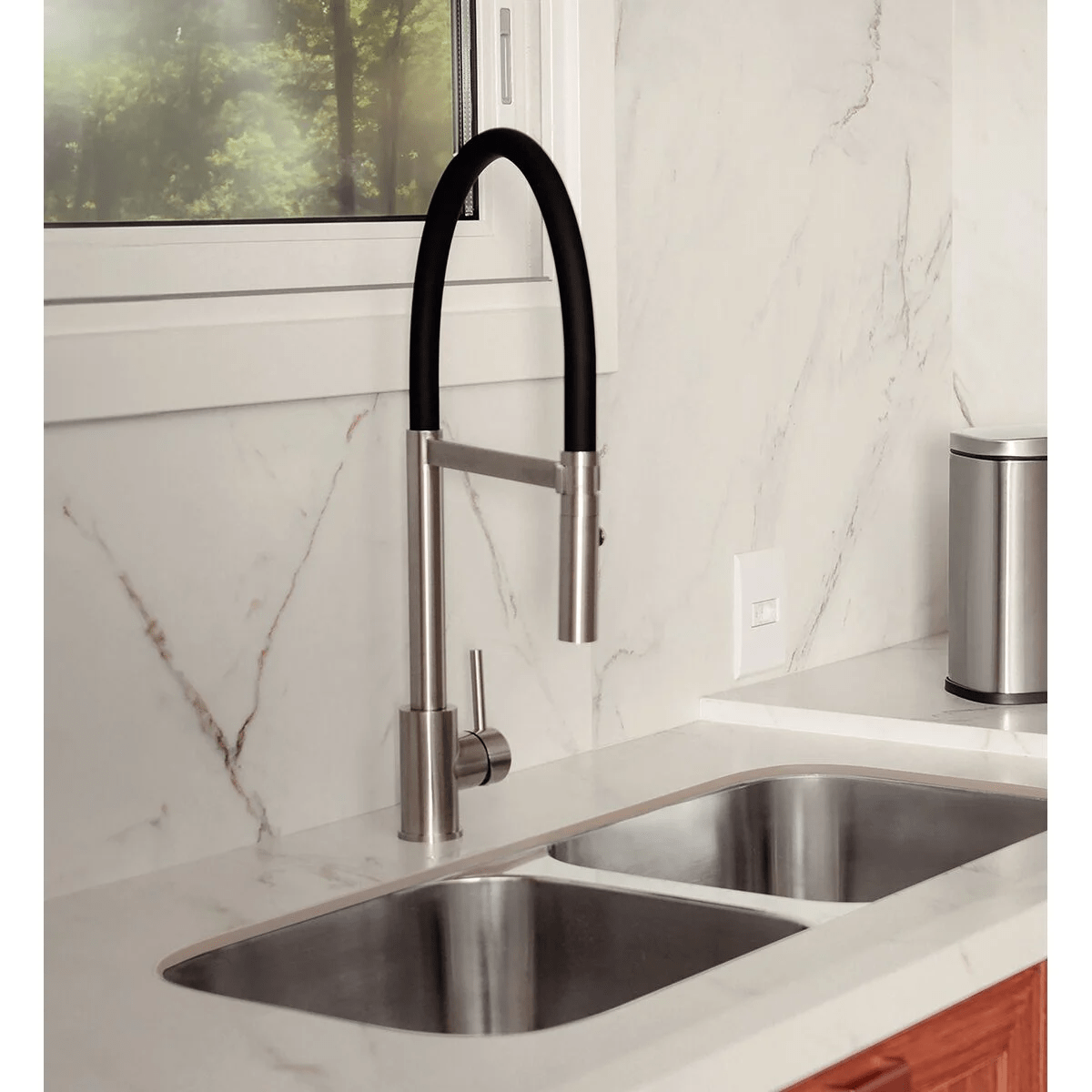 Torneira Monocomando Inox Versatile Black...